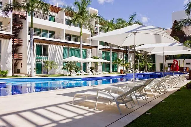 Via 38 - Luxury Condo Close To The Beach Playa del Carmen 0*,