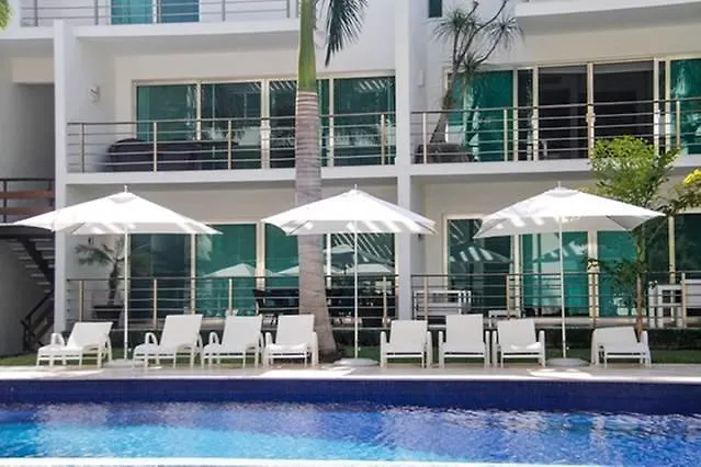 Via 38 - Luxury Condo Close To The Beach Playa del Carmen Apartment
